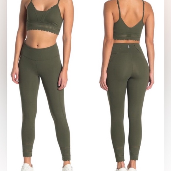 Large-Free People Movement High Rise 7/8 Genesis Secret Moss Green Leggings - Picture 3 of 17
